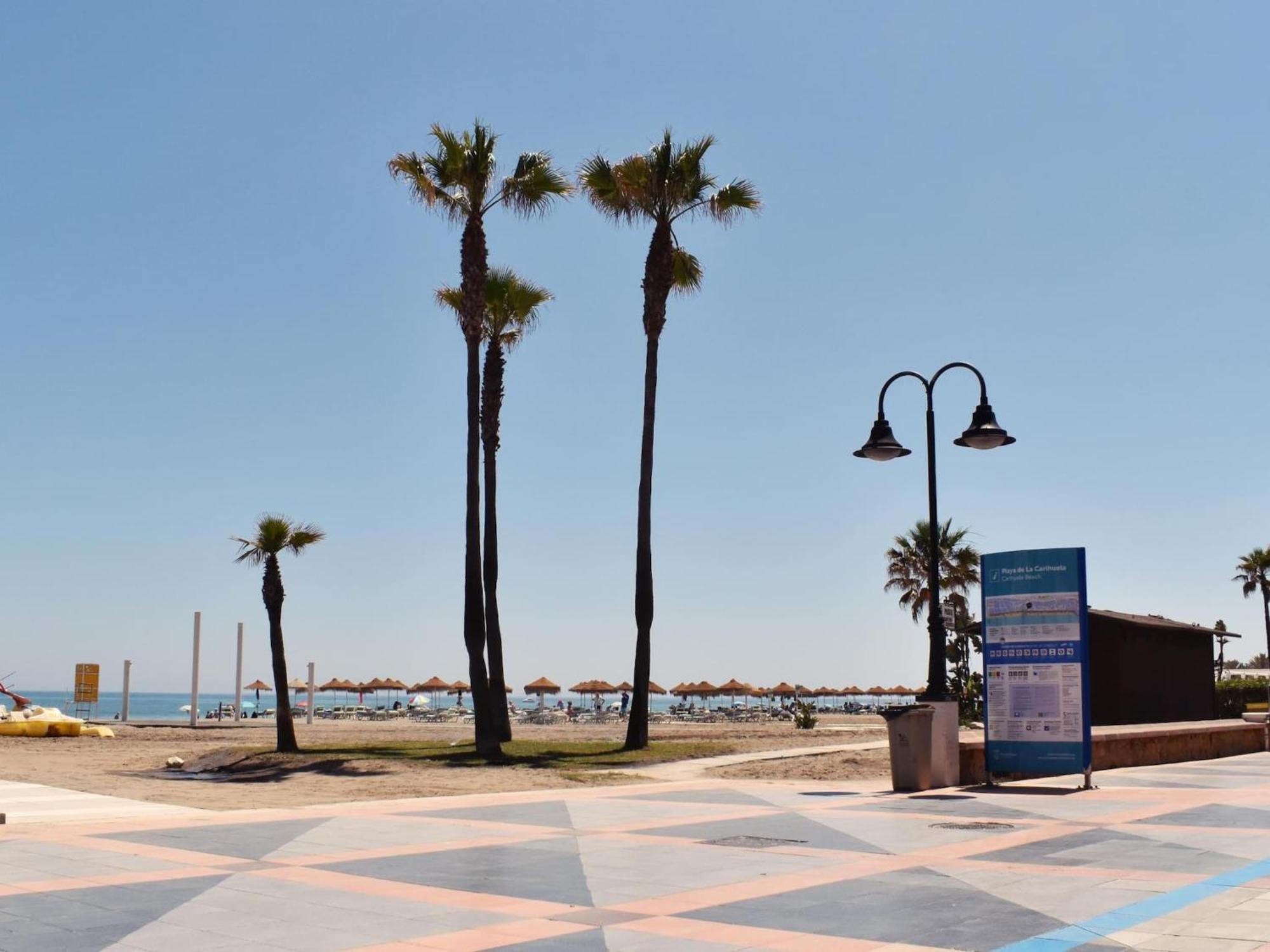 Luminoso Apartamento De 3 Dormitorios A Pie De Playa En טורמולינוס מראה חיצוני תמונה
