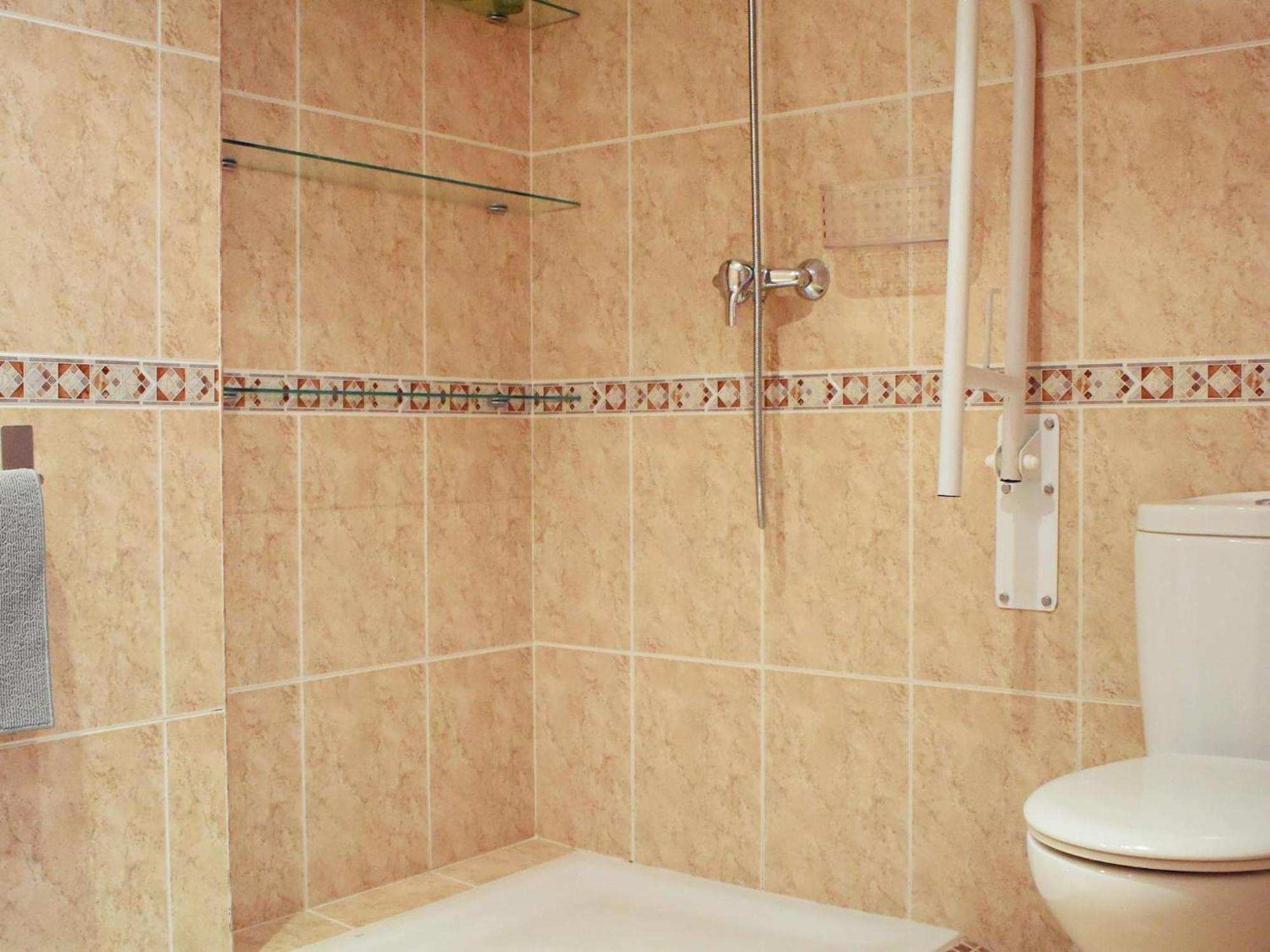 Luminoso Apartamento De 3 Dormitorios A Pie De Playa En טורמולינוס מראה חיצוני תמונה