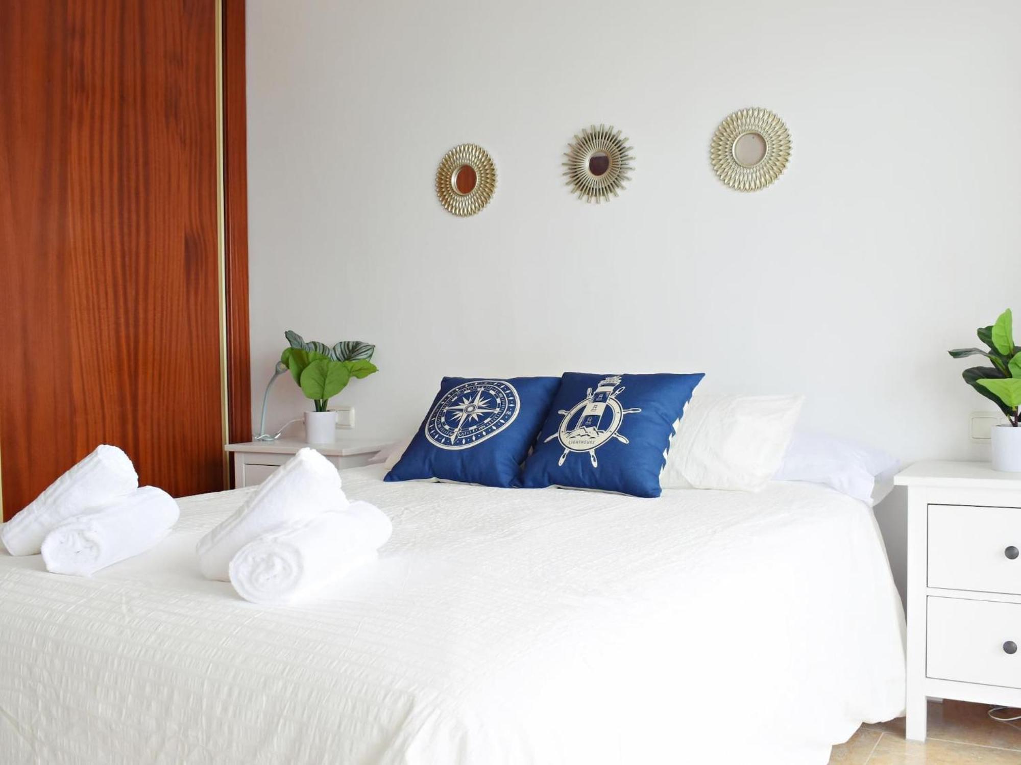 Luminoso Apartamento De 3 Dormitorios A Pie De Playa En טורמולינוס מראה חיצוני תמונה